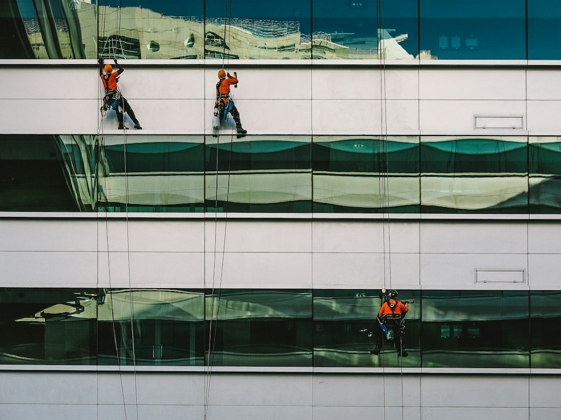 High-rise rope access